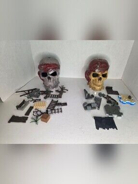 Mega Blocks Pirates of the Caribbean Skull Playsets Set of 2 with 45+ Pieces